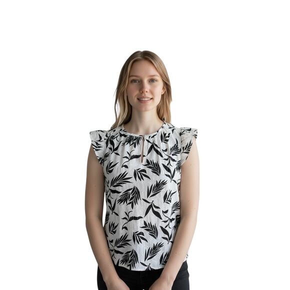 Loft Women Black & White Eyelet Leaf Pattern Flutter Sleeves Top Size XXSP - NWT - Picture 1 of 8